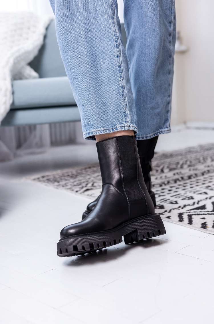 Chelsea Boots